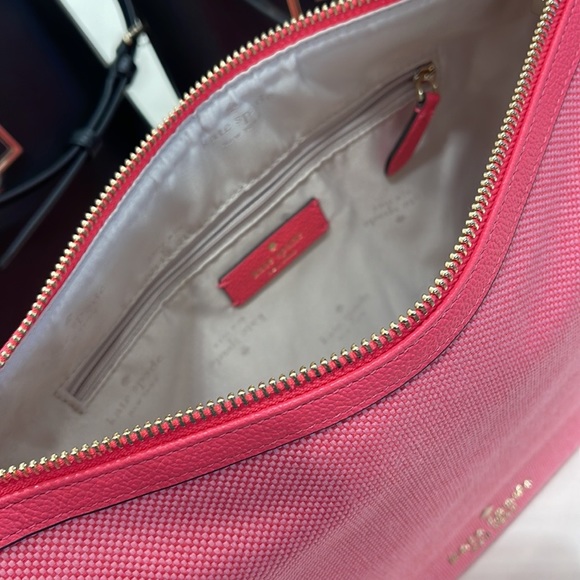 Kate Spade Rosie Crossbody 
COLOR:
Pink Peppercorn Multi
NWT - Picture 10 of 16